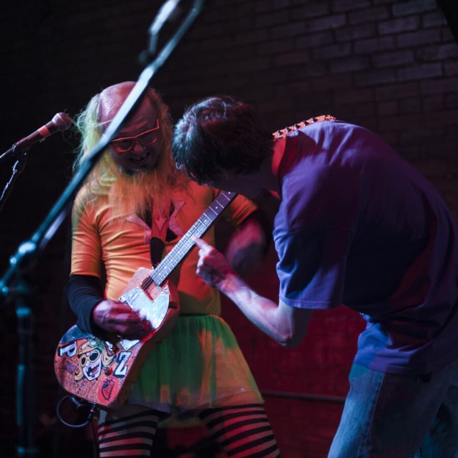 Audience Member Plays Guitar with Kengu (II)