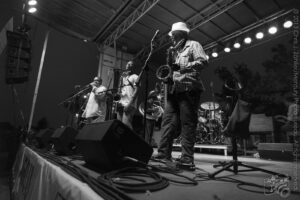 Dirty Dozen Brass Band (II)