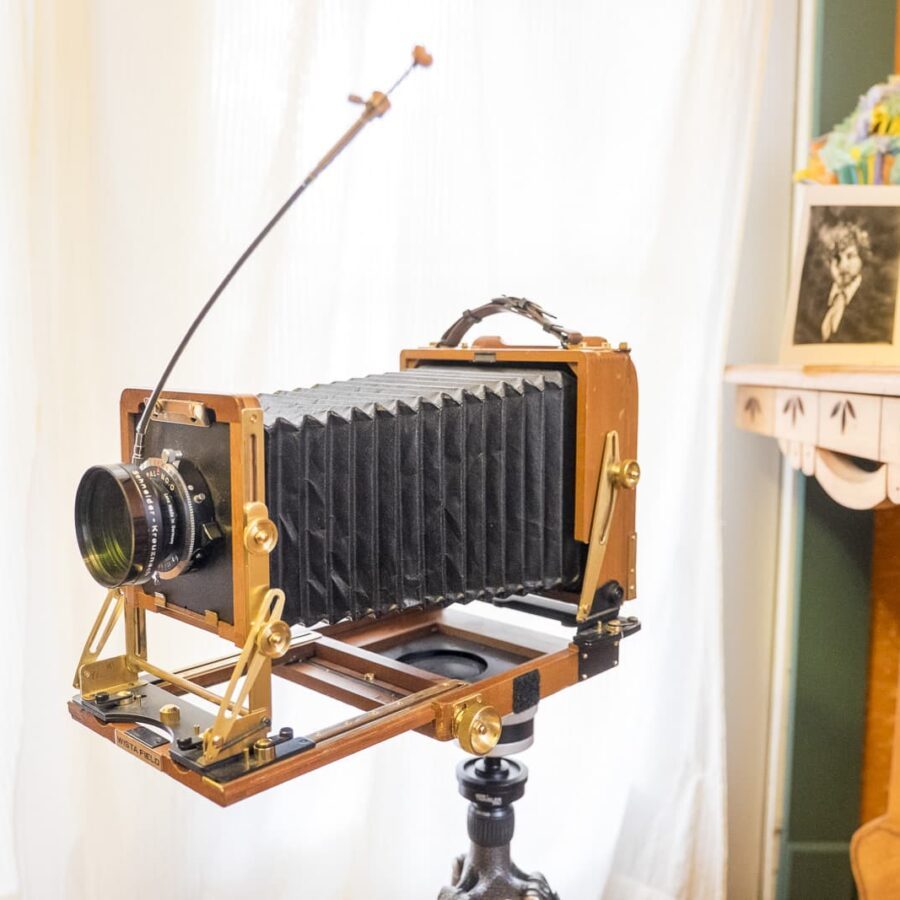 Wista 45DX 4×5 field camera, extended, with Schneider Kreuznach Symmar-S ƒ5.6/150 & Copal No. 0 shutter — OKIE-X (Oklahoma Musicians on X-ray Film)