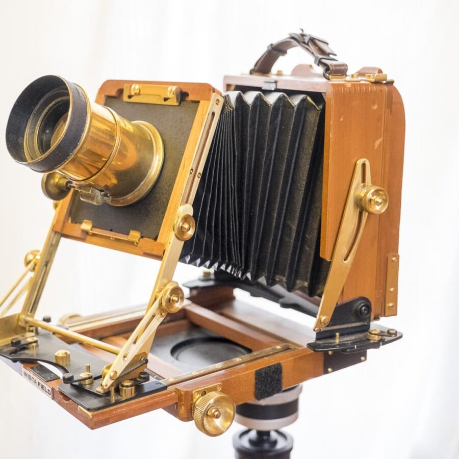 Wista 45DX 4×5 field camera, movements shown. With ca. 1850 unknown maker Petzval formula lens ƒ3.0/105mm — OKIE-X (Oklahoma Musicians on X-ray Film)