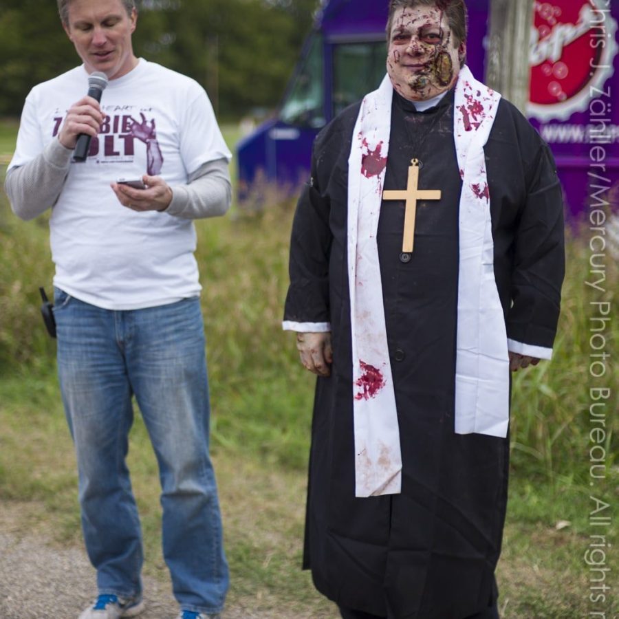 Bruce Nobles Accepting Prize — Oklahoma’s Premier Zombie Race: Zombie Bolt 5K, Guthrie, Oklahoma