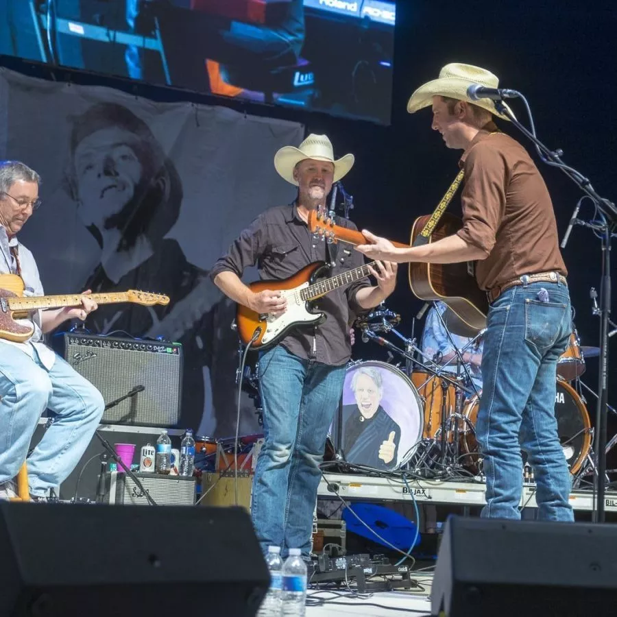 Jammin’ with Buffalo — 22nd Annual Woody Guthrie Festival, 2019