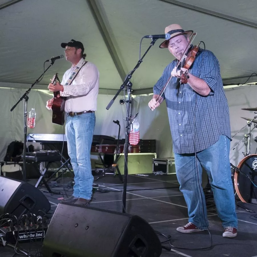 Pushing Chain (II) — 22nd Annual Woody Guthrie Festival, 2019